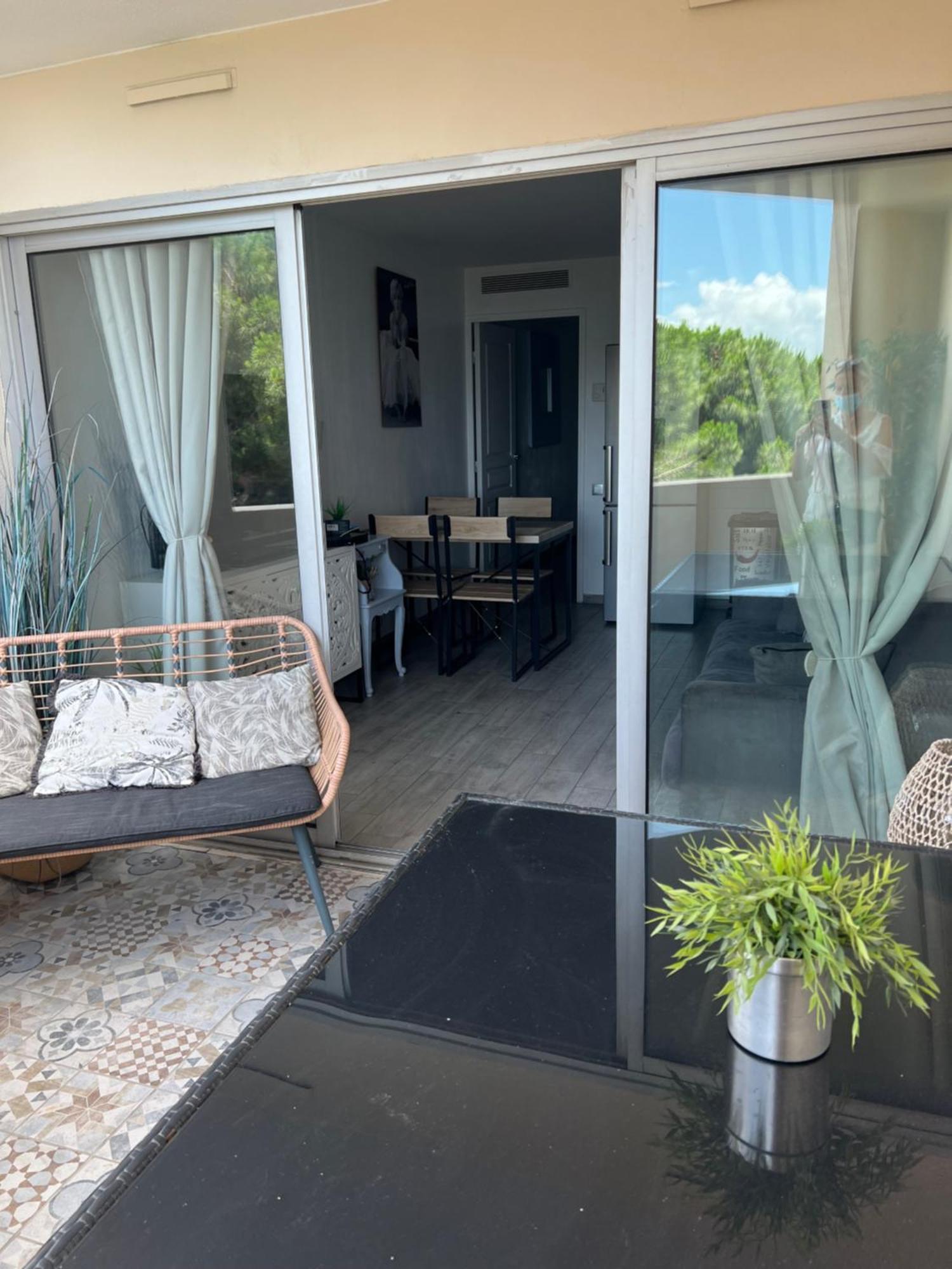Joli 2 Pieces Aux Pieds Des Plages Cannes Exterior foto